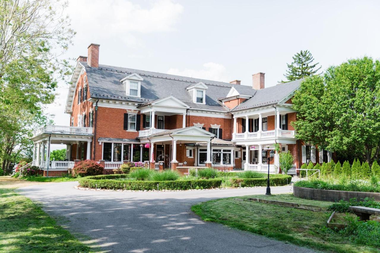 Mercersburg Inn Eksteriør billede