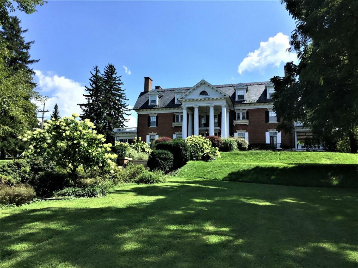 Mercersburg Inn Eksteriør billede